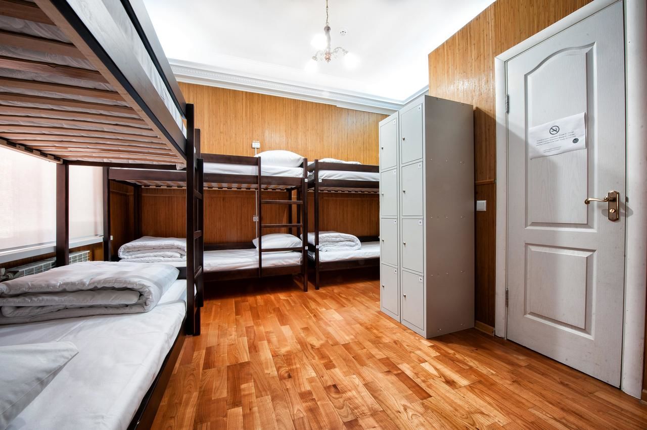 Хостелы Pallet Hostel Киев-19