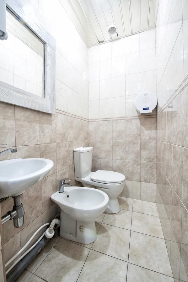 Хостелы Pallet Hostel Киев-26