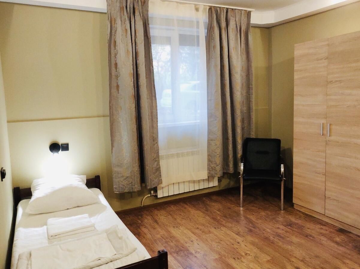 Хостелы Pallet Hostel Киев
