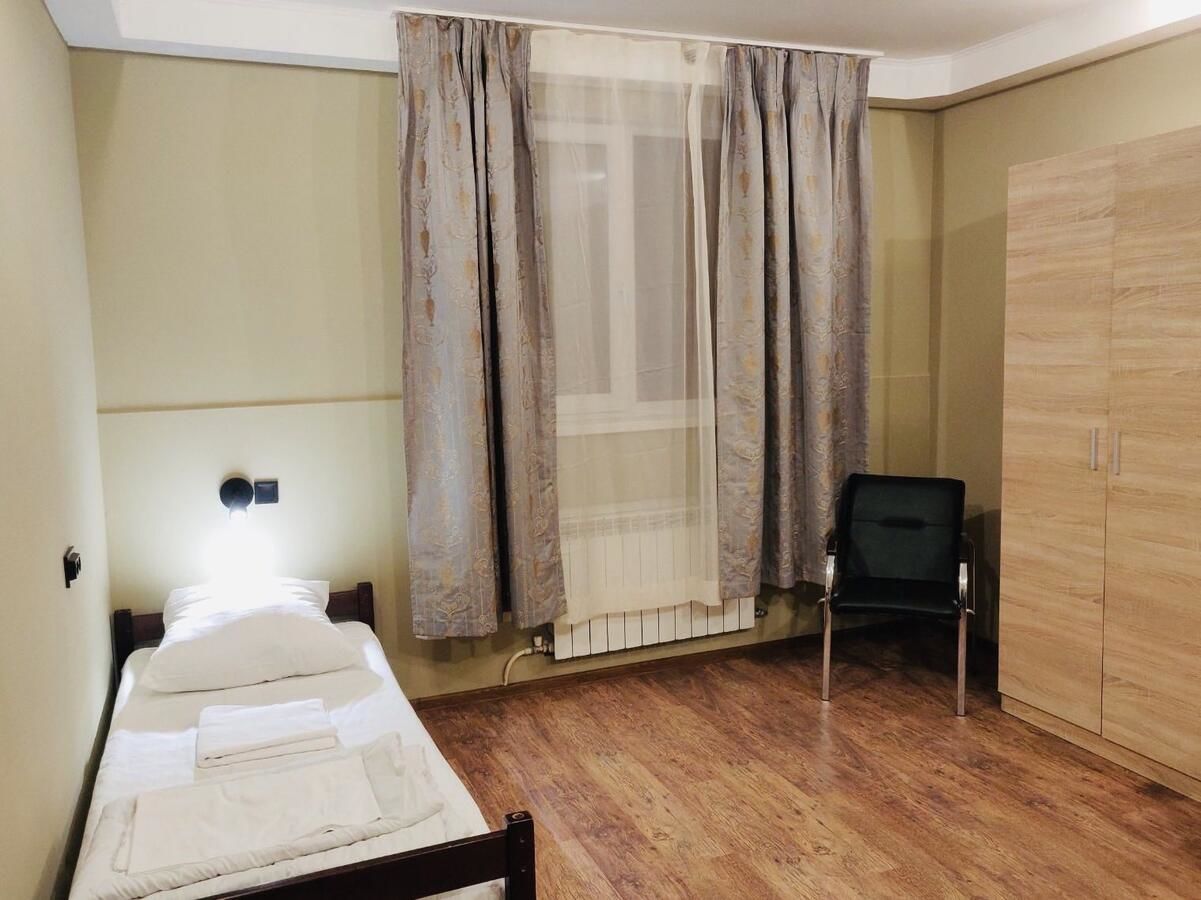 Хостелы Pallet Hostel Киев
