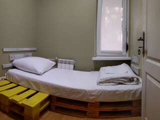Хостелы Pallet Hostel Киев Одноместный номер-6